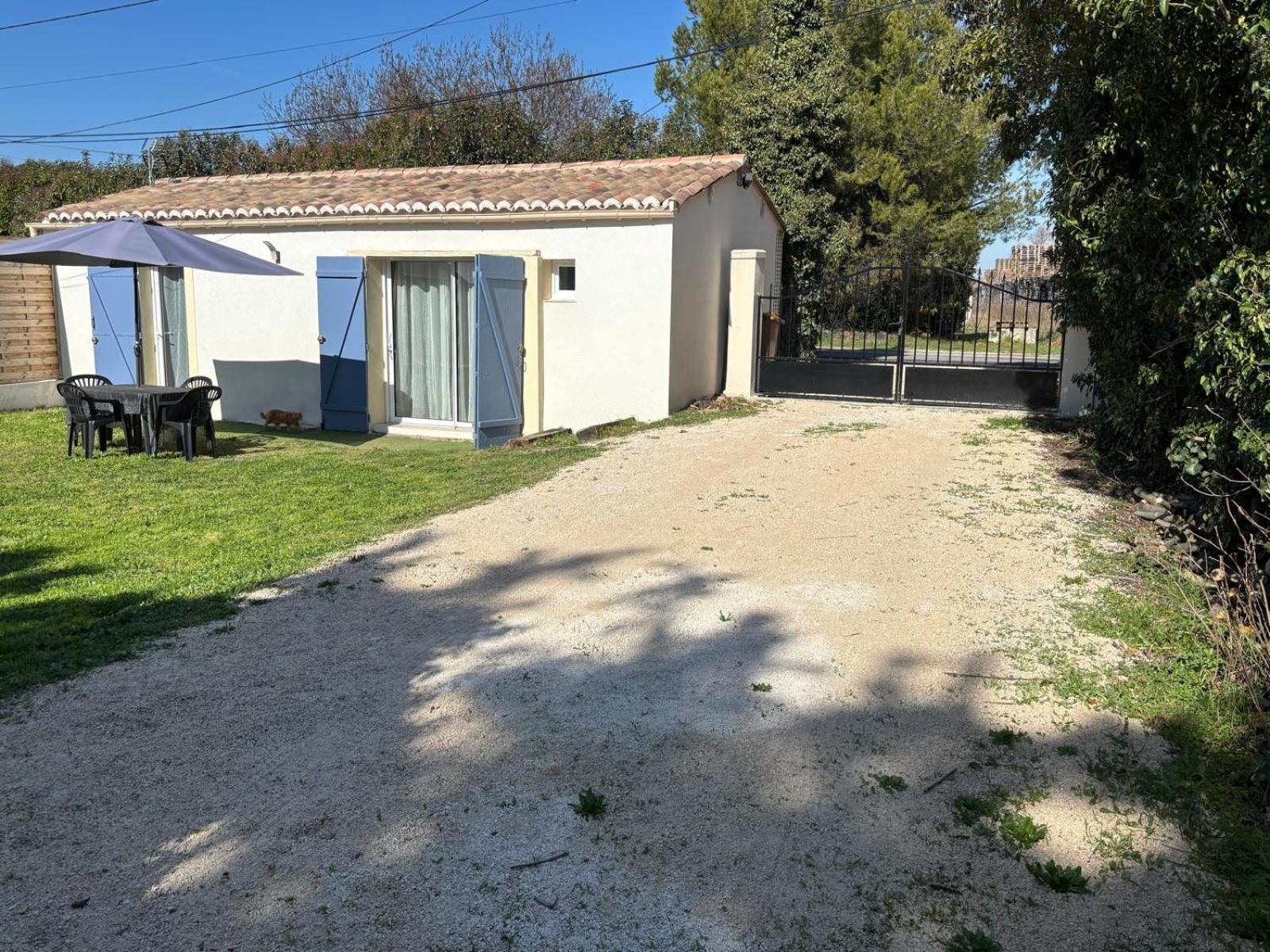 Maison De Vacances En Campagne Cavaillon Luaran gambar